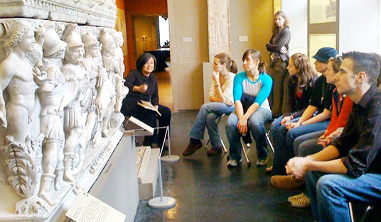 art history class in a museum
