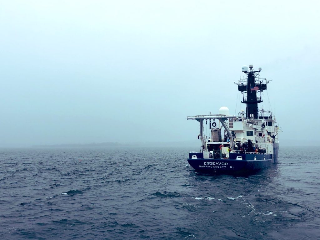 R/V Endeavor leaving the pier at the URI Bay Campus on a rainy day.