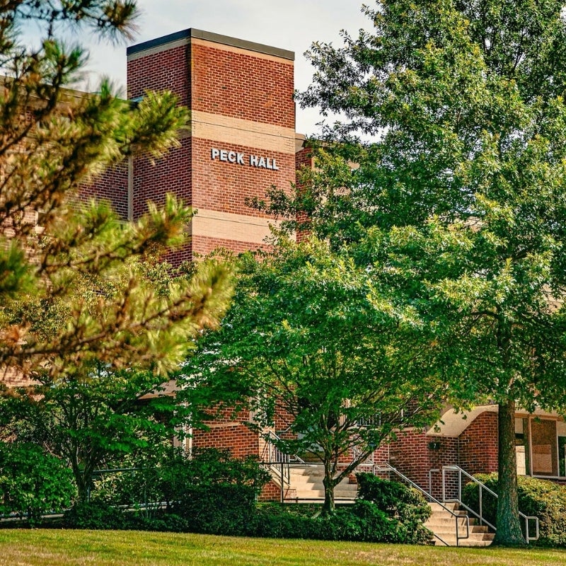 Peck Hall - URI