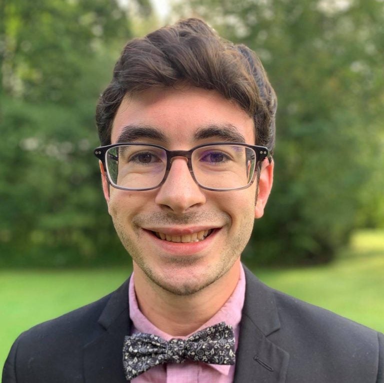 Luke Ellert-Beck | Department of Physics