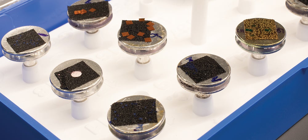 Tiny plates with microplastics on surface ready for imaging