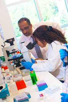 Nasser Zawia working in a lab