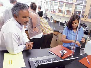 URI and RIC team up to enhance K-12 science